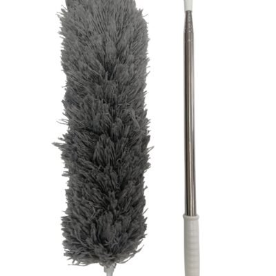 Micro fiber duster with pole